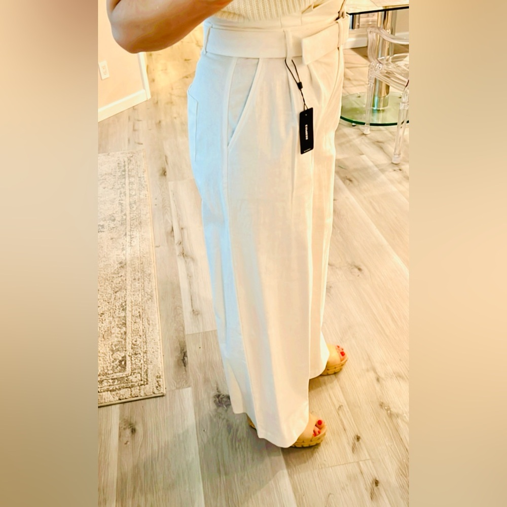 Express pants . Size 4R . Linen